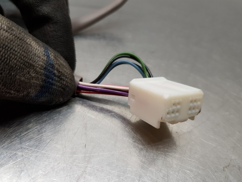 Recambio de retrovisor izquierdo para toyota rav 4 hybrid referencia OEM IAM 8794042F70  