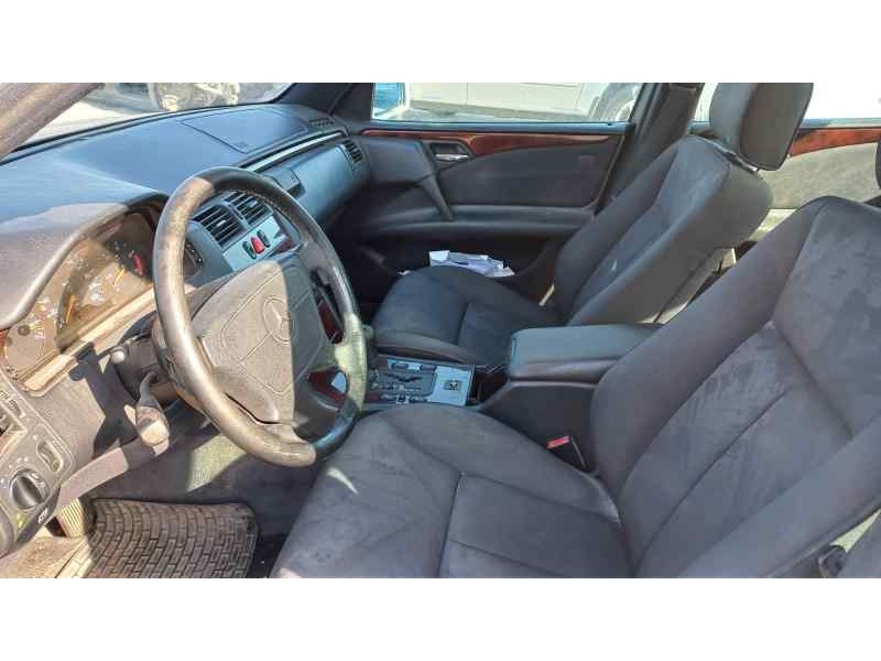 mercedes clase e (w210) berlina diesel del año 2000