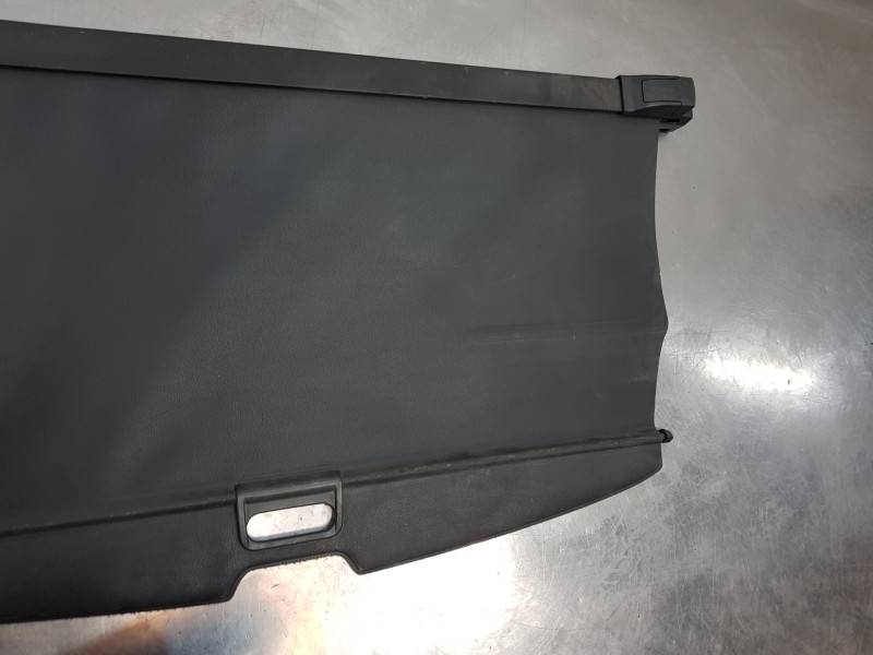 Recambio de bandeja trasera para opel zafira b essentia referencia OEM IAM 13143670  