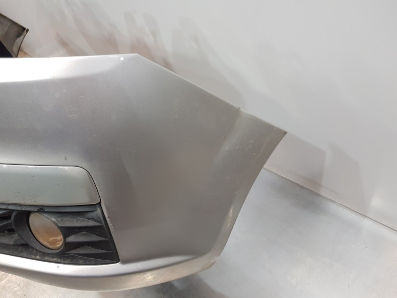 Recambio de paragolpes delantero para opel zafira b essentia referencia OEM IAM 13124959  