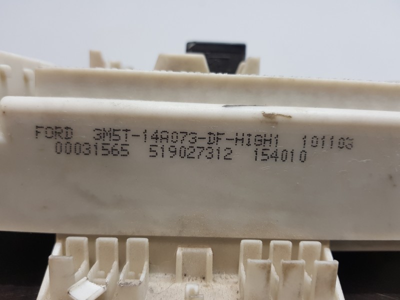 Recambio de caja reles / fusibles para ford focus c-max (cap) trend referencia OEM IAM 3M5T14A073DF  