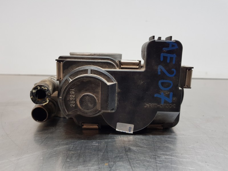 Recambio de caja mariposa para opel zafira b essentia referencia OEM IAM 93187697 55559227 