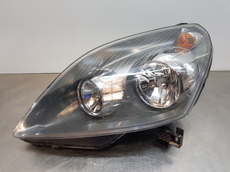 Recambio de faro izquierdo para opel zafira b essentia referencia OEM IAM 93190408  