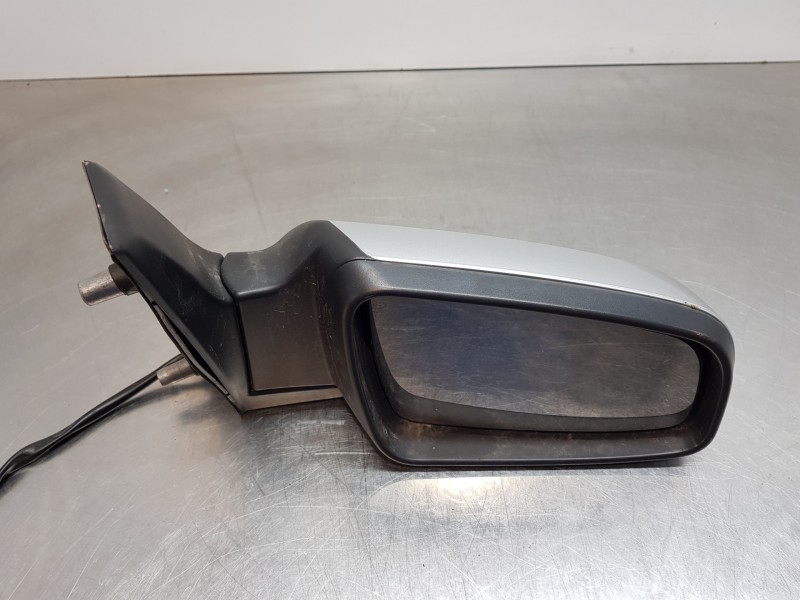 Recambio de retrovisor derecho para opel zafira b essentia referencia OEM IAM 13253340 13131970 