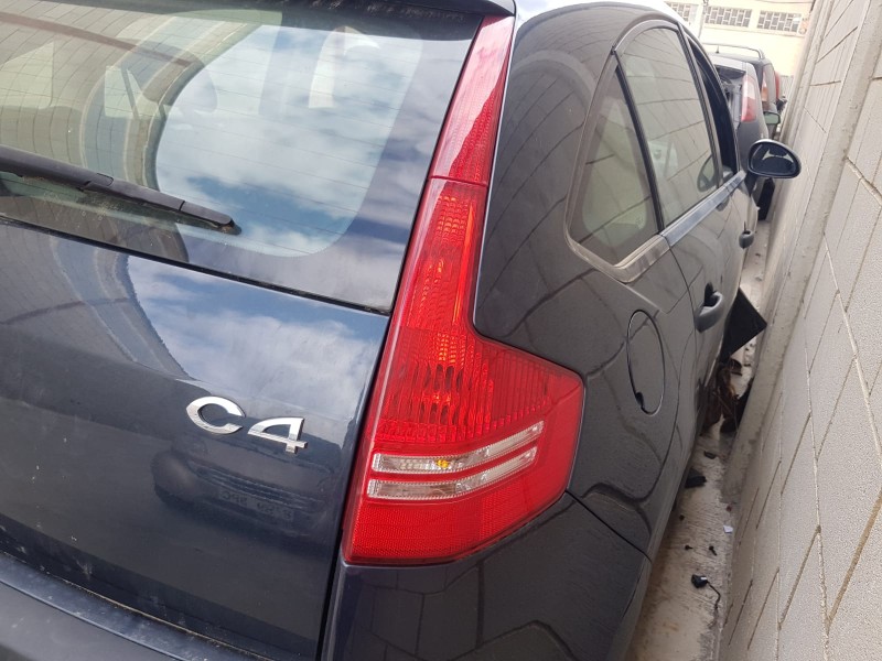 citroen c4 berlina del año 2009