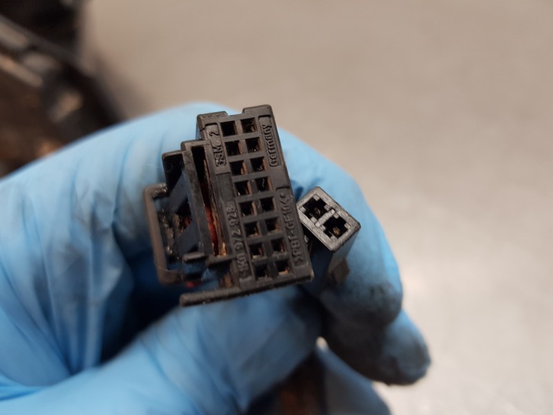 Recambio de retrovisor izquierdo para skoda karoq (nu) ambition referencia OEM IAM 57B857507M  