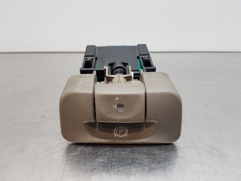 Recambio de freno de mano electrico para renault scenic ii authentique referencia OEM IAM 8200243681  