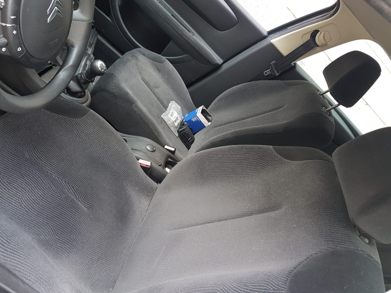 citroen c4 berlina del año 2009