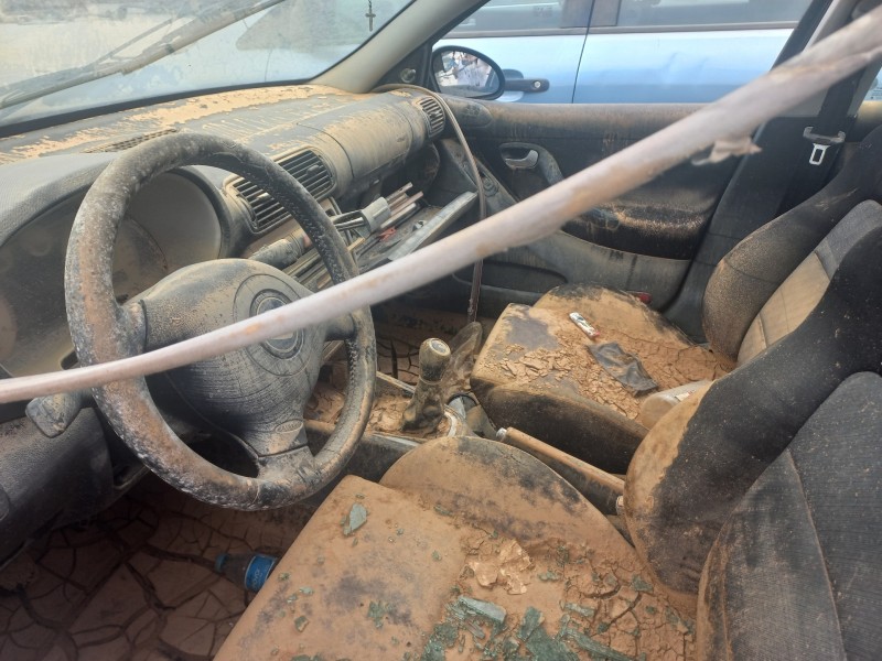 seat leon (1m1) del año 2003