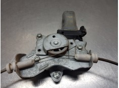 Recambio de elevalunas trasero izquierdo para ssangyong rodius premium referencia OEM IAM 8810021004 7333021001  2