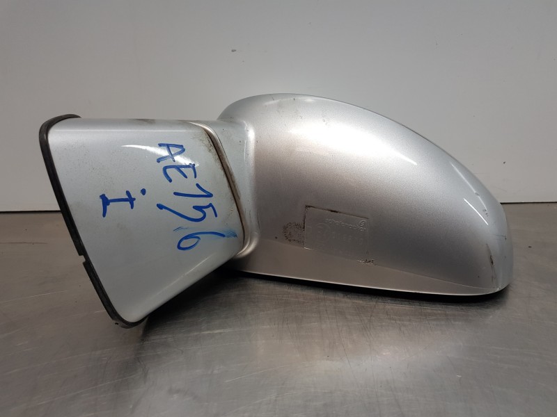 Recambio de retrovisor izquierdo para ssangyong rodius premium referencia OEM IAM 7891121121SAF  