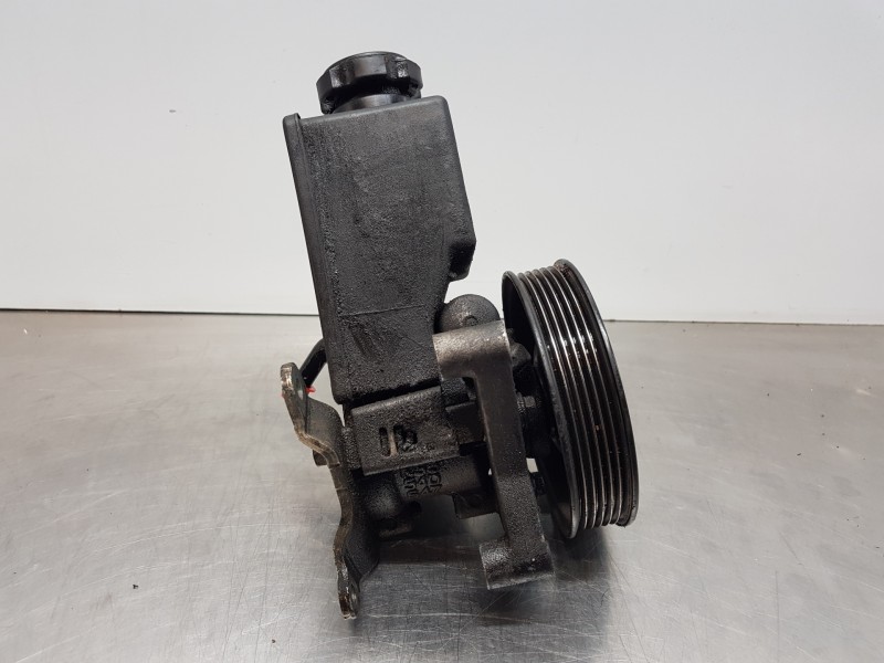 Recambio de bomba direccion para ssangyong rodius premium referencia OEM IAM 6654602580  