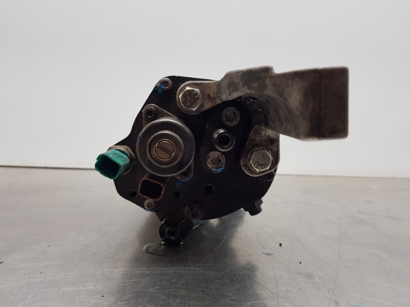 Recambio de bomba inyeccion para ssangyong rodius premium referencia OEM IAM 6650700401 A6650700101 