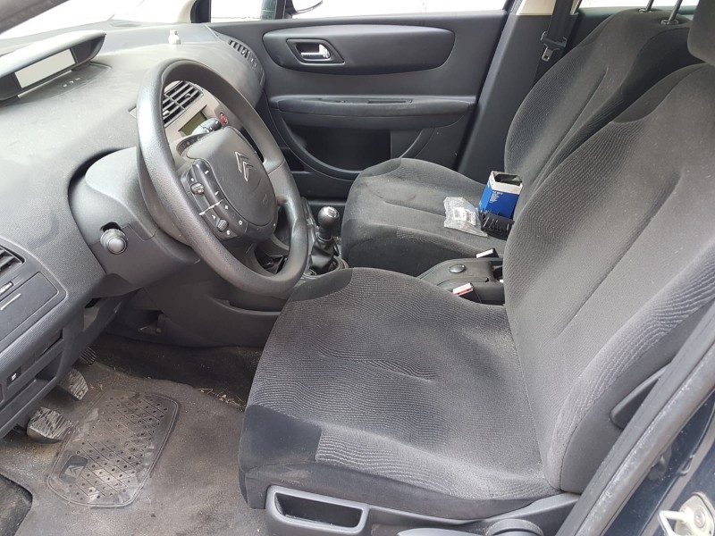 citroen c4 berlina del año 2009