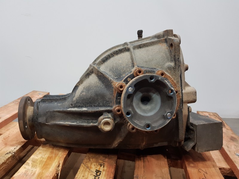 Recambio de diferencial trasero para ssangyong rodius premium referencia OEM IAM 1513501501  