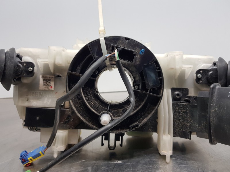 Recambio de mando multifuncion para renault megane iii berlina 5 p authentique referencia OEM IAM 255670019R  