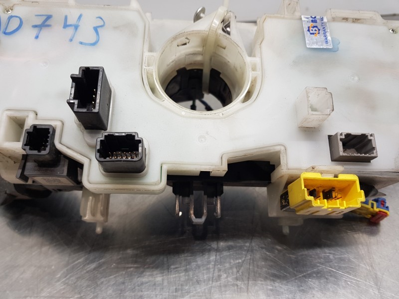 Recambio de mando multifuncion para renault megane iii berlina 5 p authentique referencia OEM IAM 255670019R  