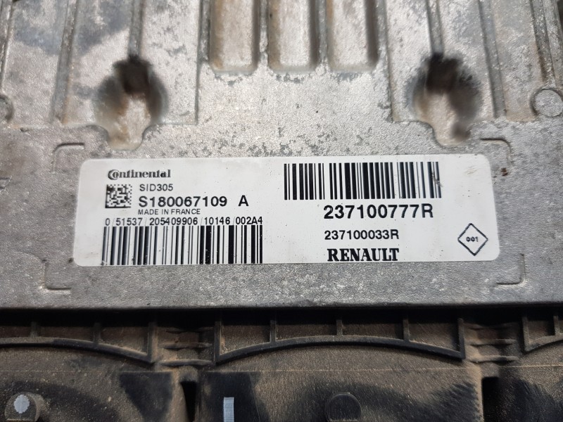 Recambio de centralita motor uce para renault megane iii berlina 5 p authentique referencia OEM IAM 237100777R 237100033R S18006
