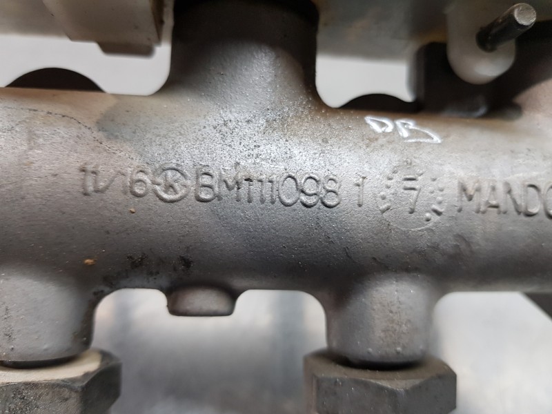 Recambio de bomba freno para ssangyong rodius premium referencia OEM IAM 4854021212 BM1110981 BM111098