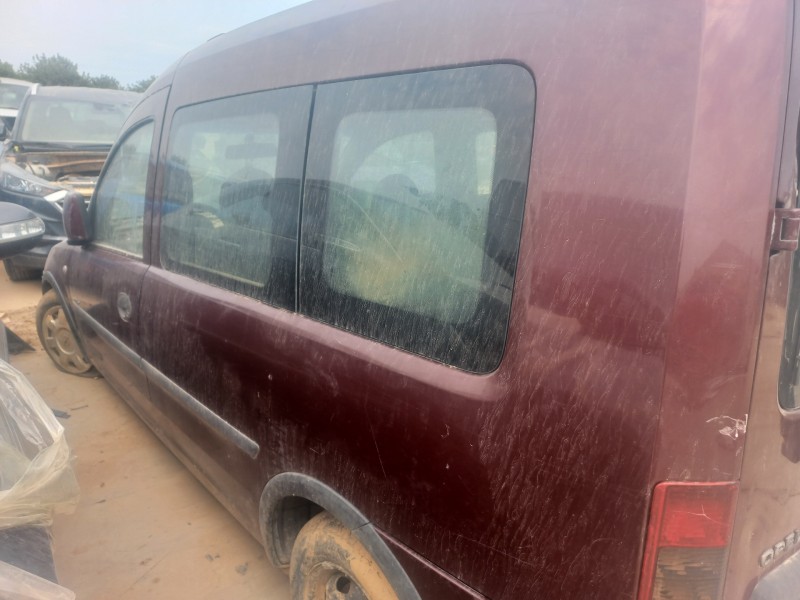 opel combo (corsa c) del año 2001
