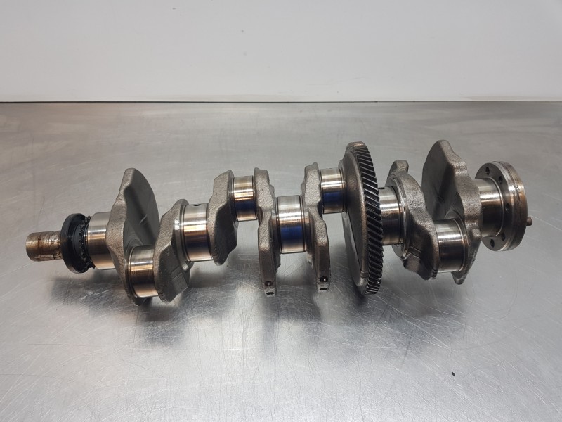 Recambio de cigueñal para citroen ds 7 crossback referencia OEM IAM 9678028780  