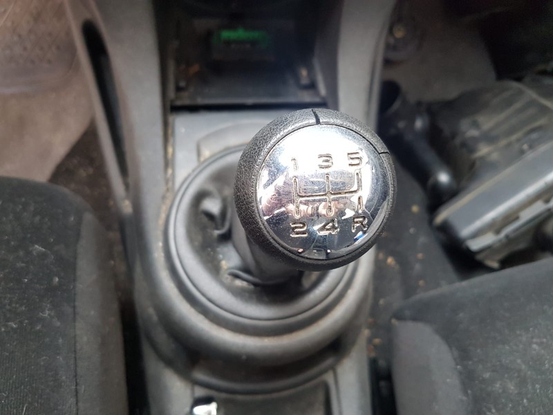 citroen c4 berlina del año 2009