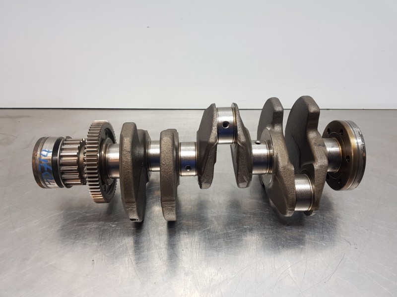 Recambio de cigueñal para citroen c4 picasso puretech referencia OEM IAM 1610812580  