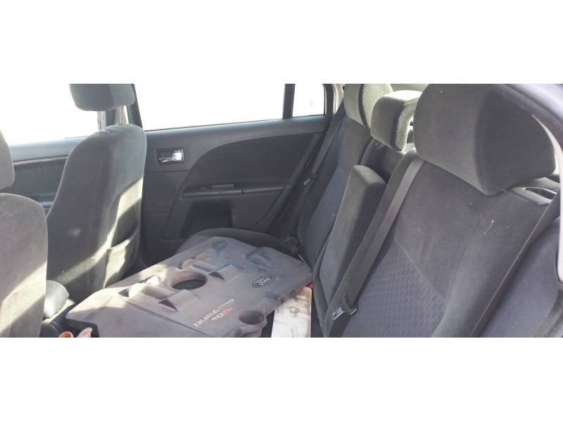 ford mondeo berlina (ge) del año 2006