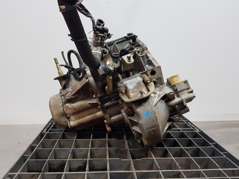 Recambio de caja cambios para peugeot 306 break boulevard referencia OEM IAM 20TD95  
