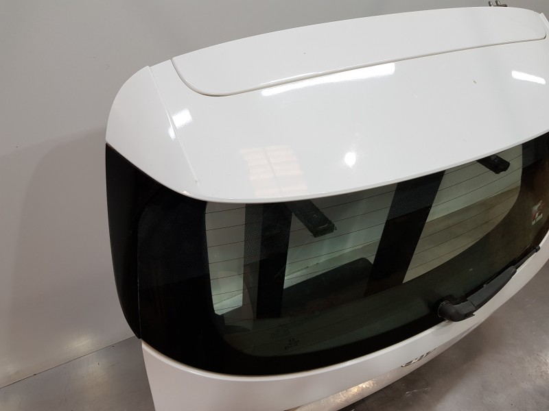 Recambio de porton trasero para kia ceed sportswagon concept referencia OEM IAM 73700J7200  