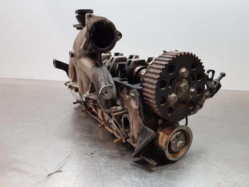 Recambio de culata para volkswagen polo (9n3) advance referencia OEM IAM 038103267AX 03G103351C 038103373R