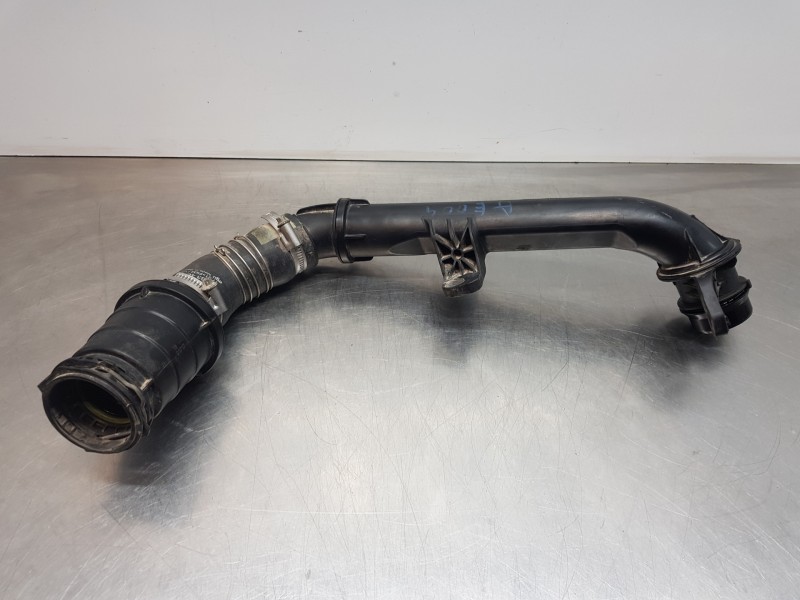 Recambio de tubo presion turbocompresor para nissan qashqai (j11) tekna referencia OEM IAM 144604EB1A 1115760S03 144634EB0A