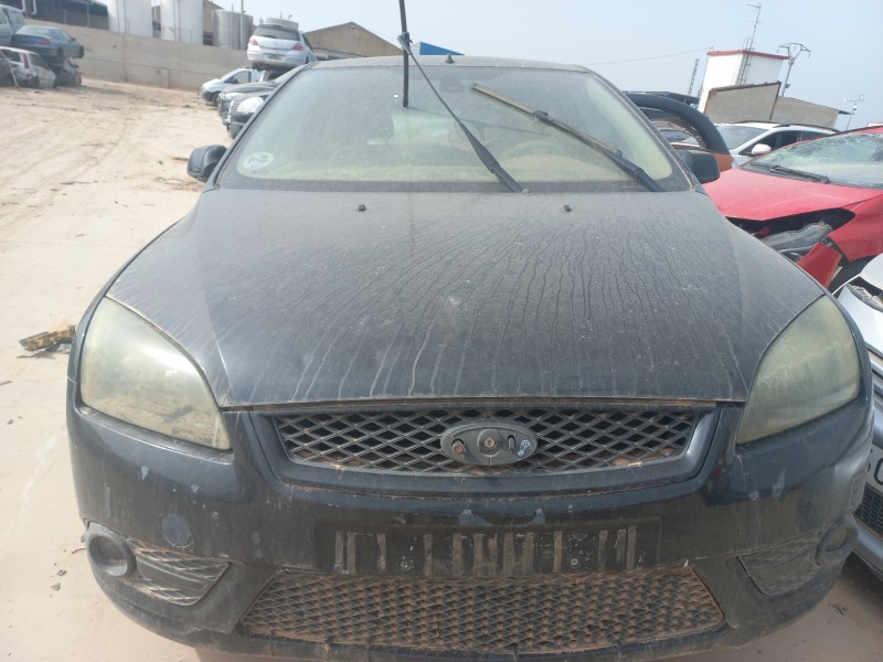 ford focus berlina (cap) del año 2004