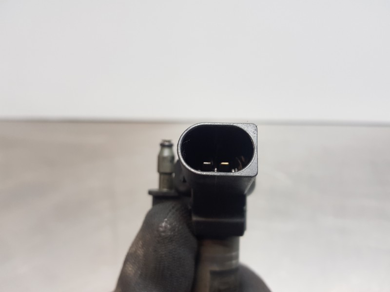 Recambio de inyector para volkswagen tiguan (5n1) advance referencia OEM IAM 03L130277 0445116030 