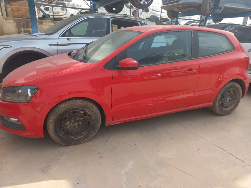 volkswagen polo (6r1) del año 2014