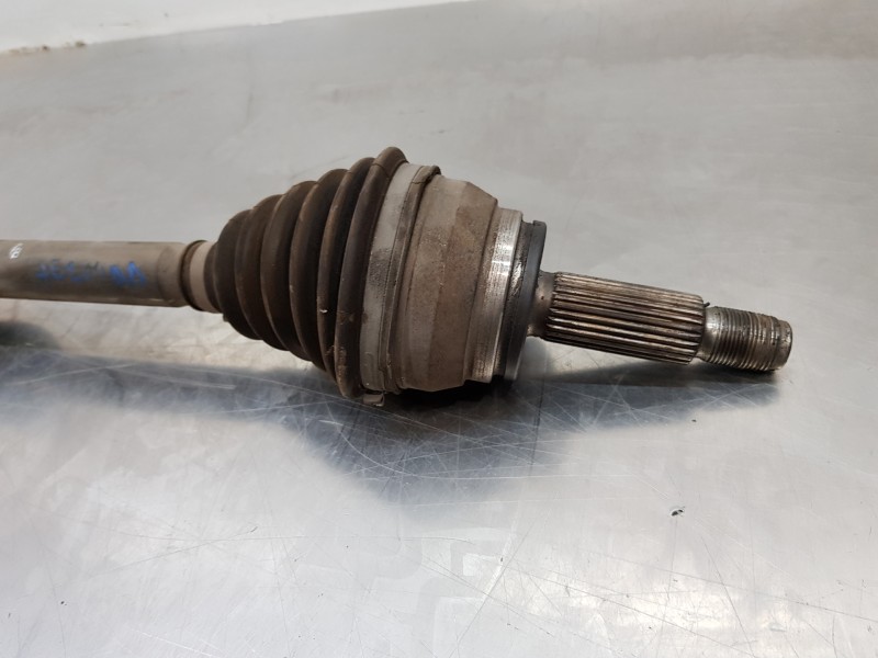 Recambio de transmision delantera derecha para kia ceed sportswagon concept referencia OEM IAM 49501G4400  