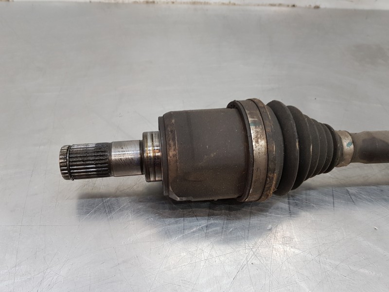 Recambio de transmision delantera derecha para kia ceed sportswagon concept referencia OEM IAM 49501G4400  