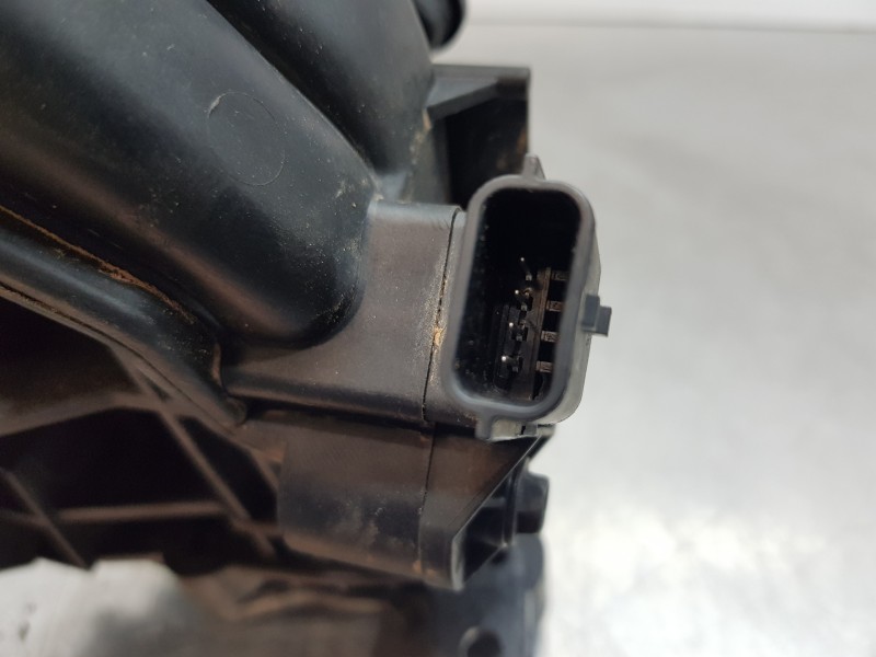 Recambio de caja mariposa para opel vivaro b kasten/combi furgón referencia OEM IAM 95517911 H8201374868 A2C84198300