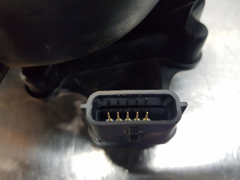 Recambio de caja mariposa para opel vivaro b kasten/combi furgón referencia OEM IAM 95517911 H8201374868 A2C84198300