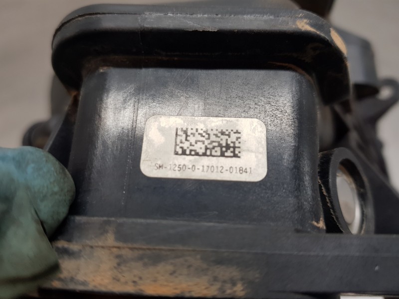 Recambio de caja mariposa para opel vivaro b kasten/combi furgón referencia OEM IAM 95517911 H8201374868 A2C84198300