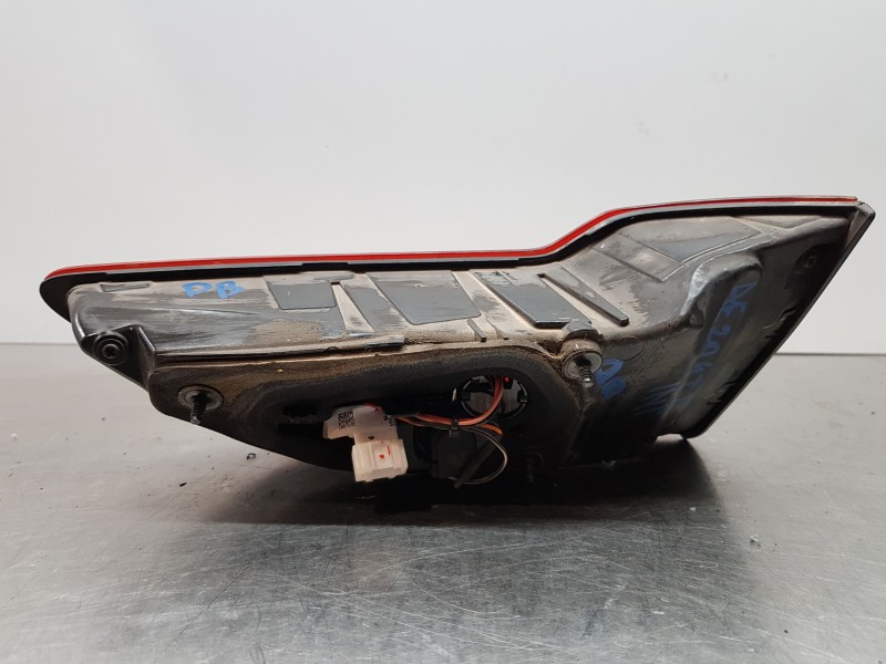 Recambio de piloto trasero izquierdo interior para kia ceed sportswagon concept referencia OEM IAM 92403J7150  