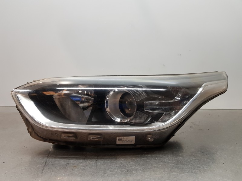 Recambio de faro izquierdo para kia ceed sportswagon concept referencia OEM IAM 92101J7050  