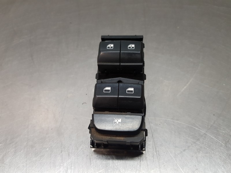 Recambio de mando elevalunas delantero izquierdo para kia ceed sportswagon concept referencia OEM IAM 93570J7120WK 93570J7120 