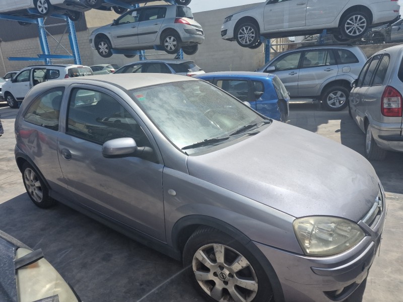 opel corsa c del año 2006