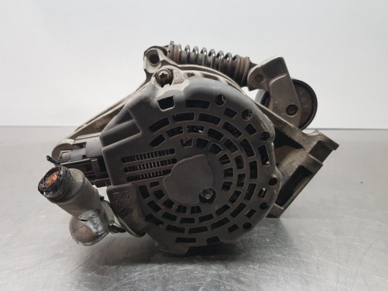 Recambio de alternador para kia ceed sportswagon concept referencia OEM IAM 373002U200  