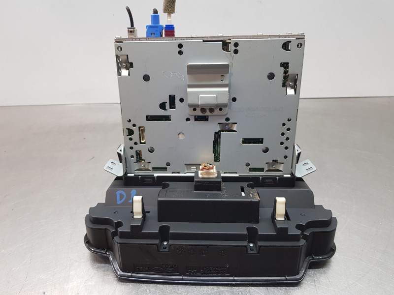 Recambio de pantalla multifuncion para kia ceed sportswagon concept referencia OEM IAM 96160J7050WK 96160J7050 