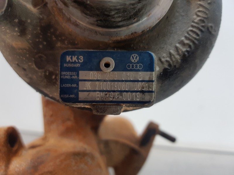 Recambio de turbocompresor para volkswagen polo (9n3) advance referencia OEM IAM 038253010B  