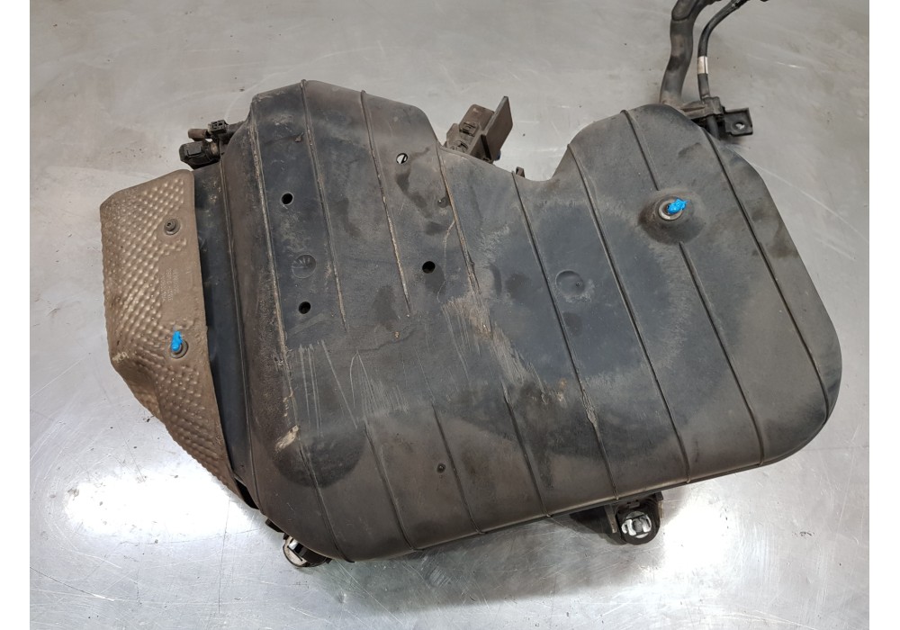Recambio de deposito aditivo adblue fap ( deposito grande ) para kia ceed sportswagon concept referencia OEM IAM 31550G4950 3150