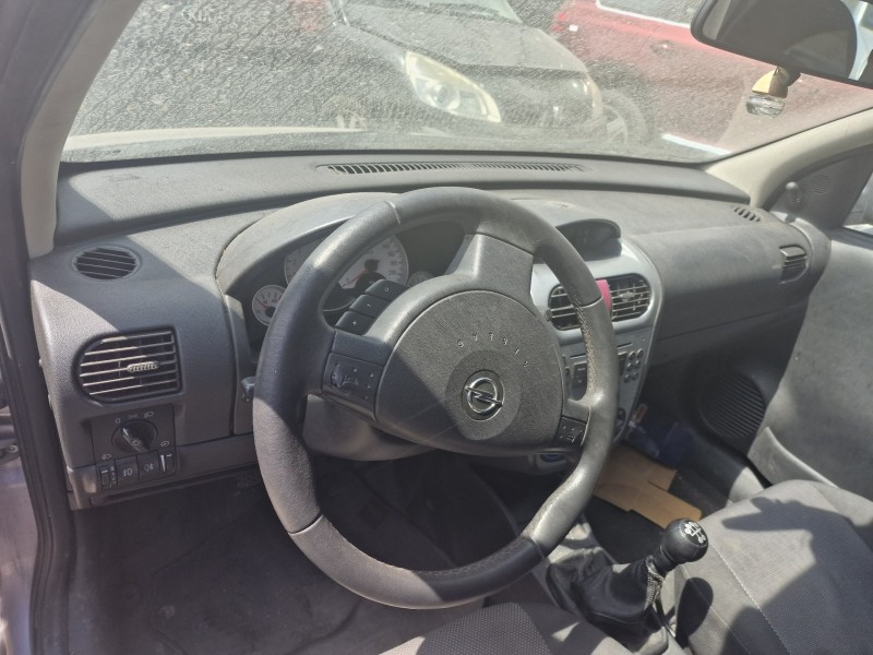 opel corsa c del año 2006