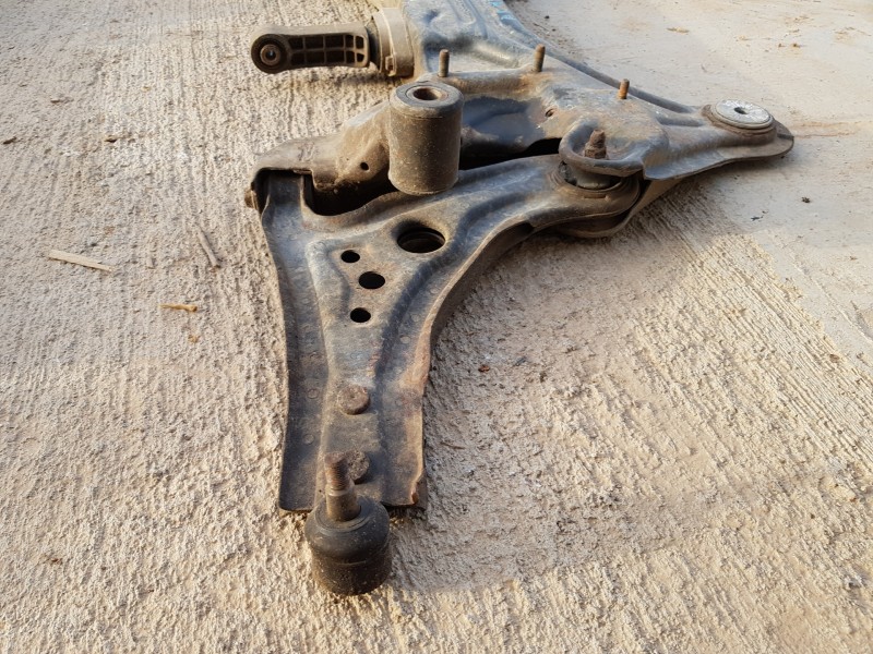 Recambio de puente delantero para chevrolet aveo ls referencia OEM IAM 96653535  